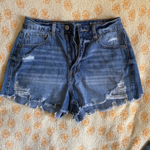 GAP Distressed Denim Shorts - Blue - Picture 5 of 7
